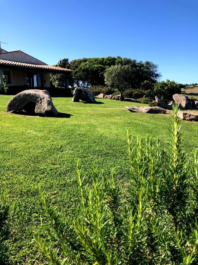 Agriturismo Fioredda Aglientu Bagian luar foto